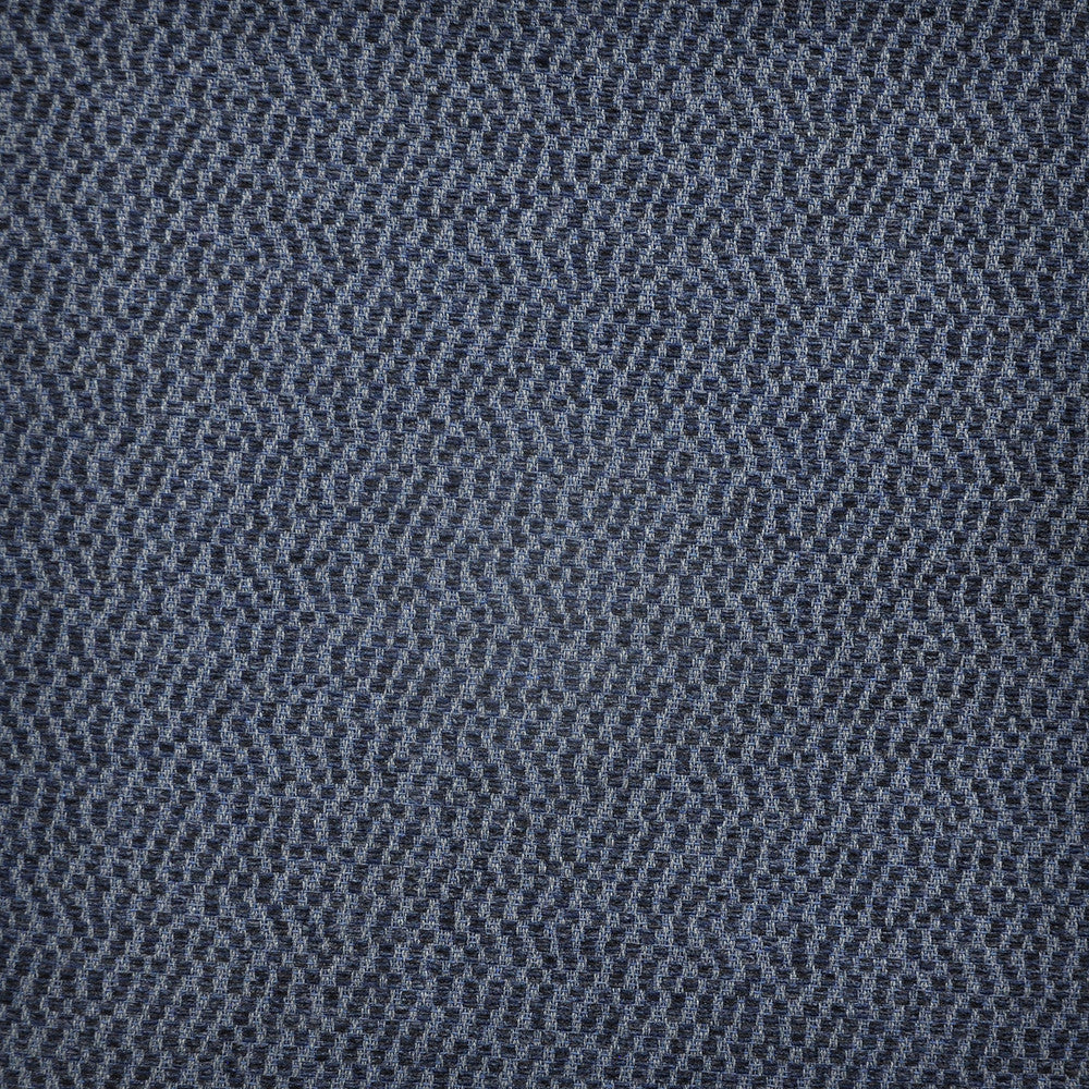 Token # 904 Navy by Maxwell Fabric PERFORMANCE WOVENS-VOL.III PALM BEACH 50% UPCYCLED COTTON 24% POLY
15% ACRYLIC 11% OLEFIN USA </p><p>Repeat: Horizontal: H-3.4 and Vertical: V-5 54" - Fabric Carolina -