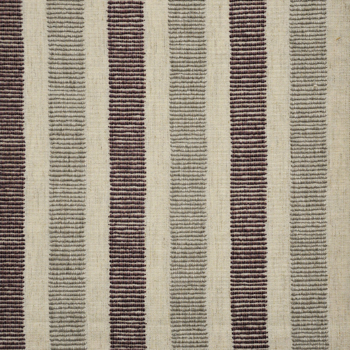 Trailhead # 417 Amethyst by Maxwell Fabric COLOR WAVES-NEAPOLITAN 80% POLYESTER/15% RAYON
5% FLAX USA See sample </p><p>Repeat: Horizontal: 4.6" and Vertical: 16.5" 54.5" - Fabric Carolina -