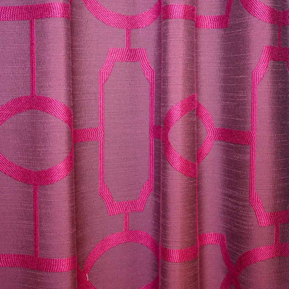 Trellis 57Sj101 by JF Designer Fabric JF Studio 82% Rayon, 18% Polyester United States 30000 Horizontal: 13.75 and Vertical: 15 55 - Swanky Fabrics -