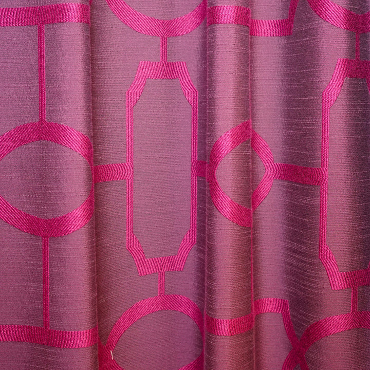 TRELLIS 57SJ101 by JF Fabric JF Studio 82% Rayon, 18% Polyester United States Horizontal: 13.75 and Vertical: 15 55 - Fabric Carolina -