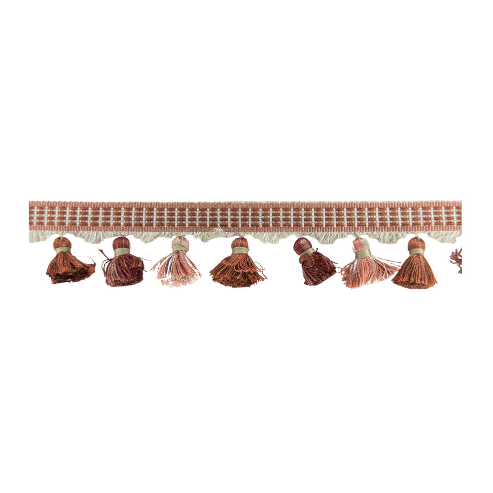 Ulster Tassel Fringe 5 Clay by Stout Trim Stout Trim Ulster Tassel Fringe 5 ClayTrim NEW TRADITIONS TRIM 89%SVI 11%POL CHINA </p><p>Repeat: H: 3.000, V: 0.000 1.5 in - Fabric Carolina -