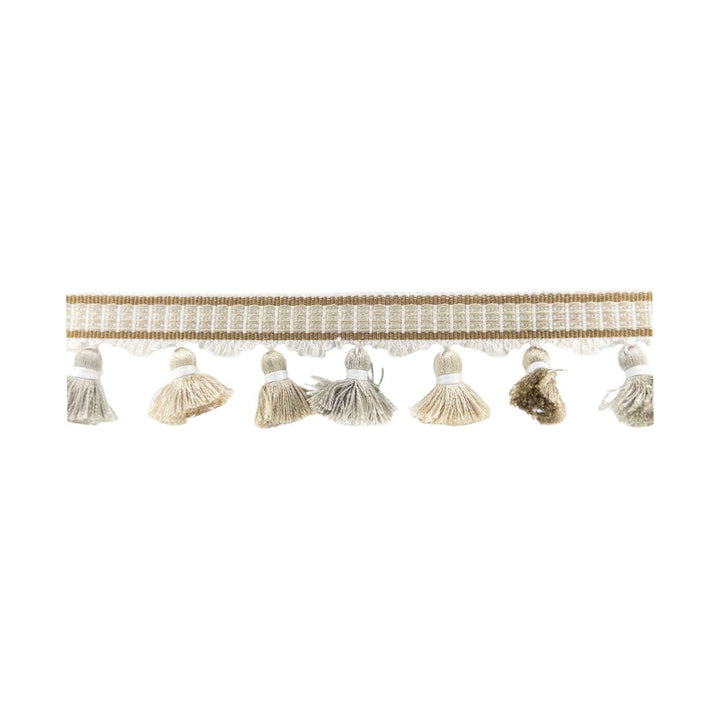 Ulster Tassel Fringe 6 Caramel by Stout Trim Stout Trim Ulster Tassel Fringe 6 CaramelTrim NEW TRADITIONS TRIM 89%SVI 11%POL CHINA </p><p>Repeat: H: 3.000, V: 0.000 1.5 in - Fabric Carolina -