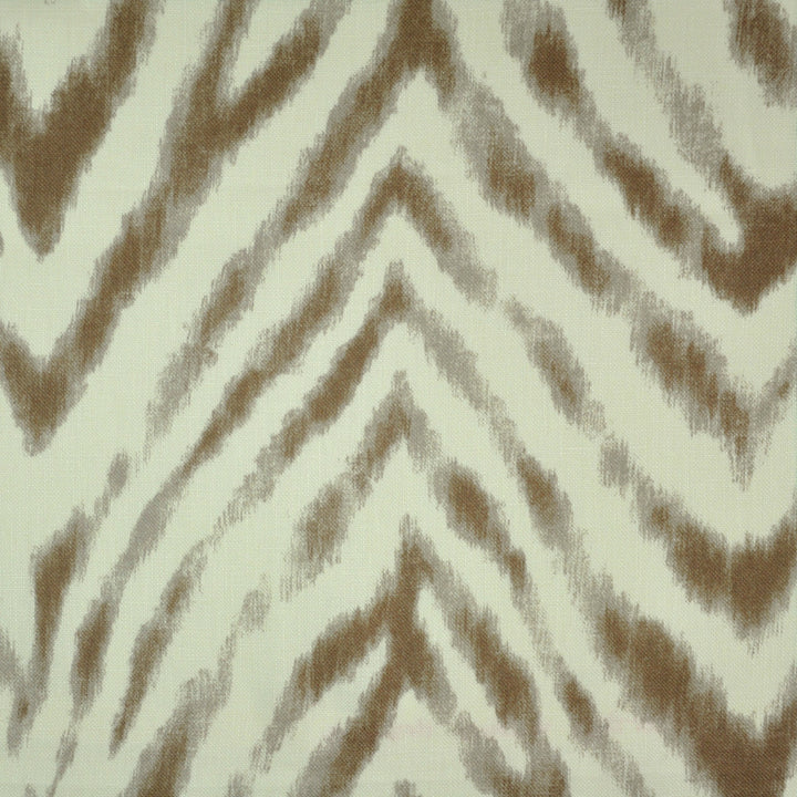 Volcano # 006 Harrisa by Maxwell Fabric 100% LINEN CHINA </p><p>Repeat: Horizontal: H-27 and Vertical: V-25.25 54" - Fabric Carolina -