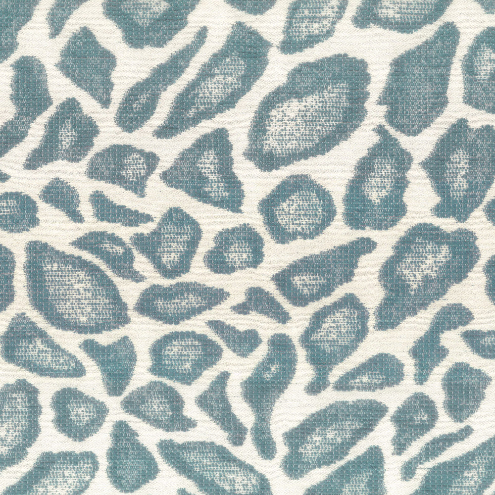 Verbena 1 Delft by Stout Fabric Stout Fabric Verbena 1 DelftFabric LIVING IS EASY CHAMBRAY/NAVY 76%POL 24%COT USA </p><p>Repeat: H: 14.250, V: 24.500 55.75 in - Fabric Carolina -