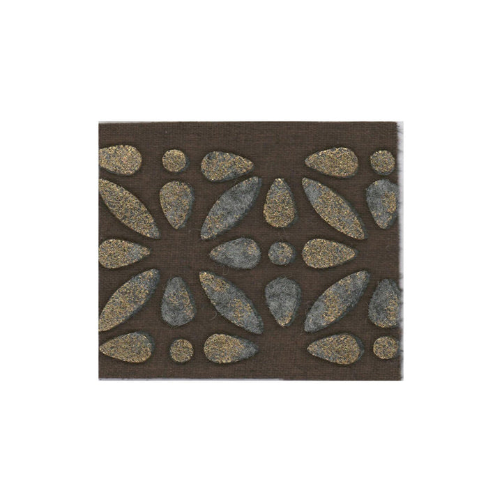 Vintage Tape 1 Brass by Marcus William Trim Marcus William Trim Vintage Tape 1 BrassTrim PERSUASIONS TRIM 100%POL INDIA </p><p>Repeat: H: 2.375, V: 2.375 3 in - Fabric Carolina -