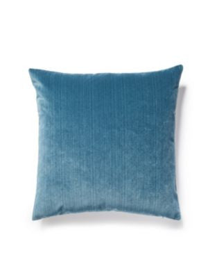 <p>Strie Velvet Pillow 22 X 22 - Teal VWSTRIEPILL0028 by Scalamandre Pillows</p><p><strong>Required Minimum Quantity Purchase: Product</p><p>Book: </p><p>Content: 93% POLYESTER 7% RAYON</p><p>Origin: U.S.A.</p><p>Performance: </p><p>Repeat: Horizontal: and Vertical: </p><p>Width: 0</p>