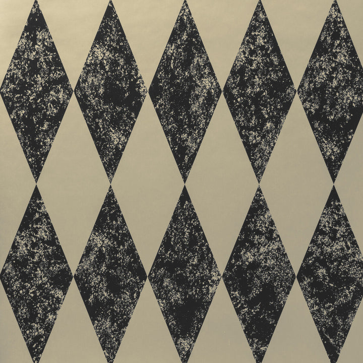 Tortola Charcoal by Clarke And Clarke Wallcovering Clarke And Clarke Wallcovering Tortola CharcoalWallcovering CLARKE & CLARKE COLONY Belgium </p><p>Repeat: H: 0, V: 20.875 20.875 - Fabric Carolina -