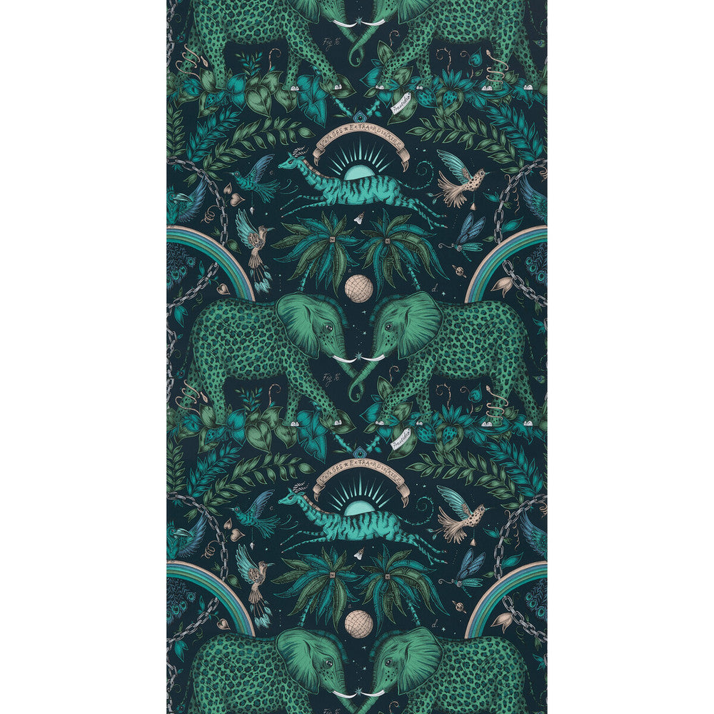 Zambezi Teal by Clarke And Clarke Wallcovering Clarke And Clarke Wallcovering Zambezi TealWallcovering WILDERIE BY EMMA J SHIPLEY FOR C&C PAPER - 100% United Kingdom </p><p>Repeat: H: , V: 18 20.5 - Fabric Carolina -