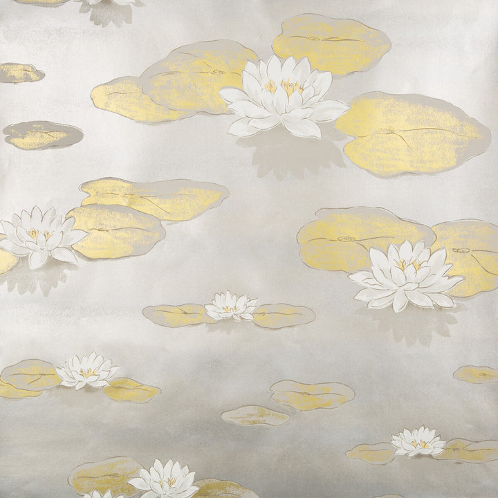 Lis D'Eau Pewter by Kravet Couture Wallcovering JAN SHOWERS GLAMOROUS PAPER - 100% United States Horizontal: 27 and Vertical: 27 27 - Fabric Carolina -