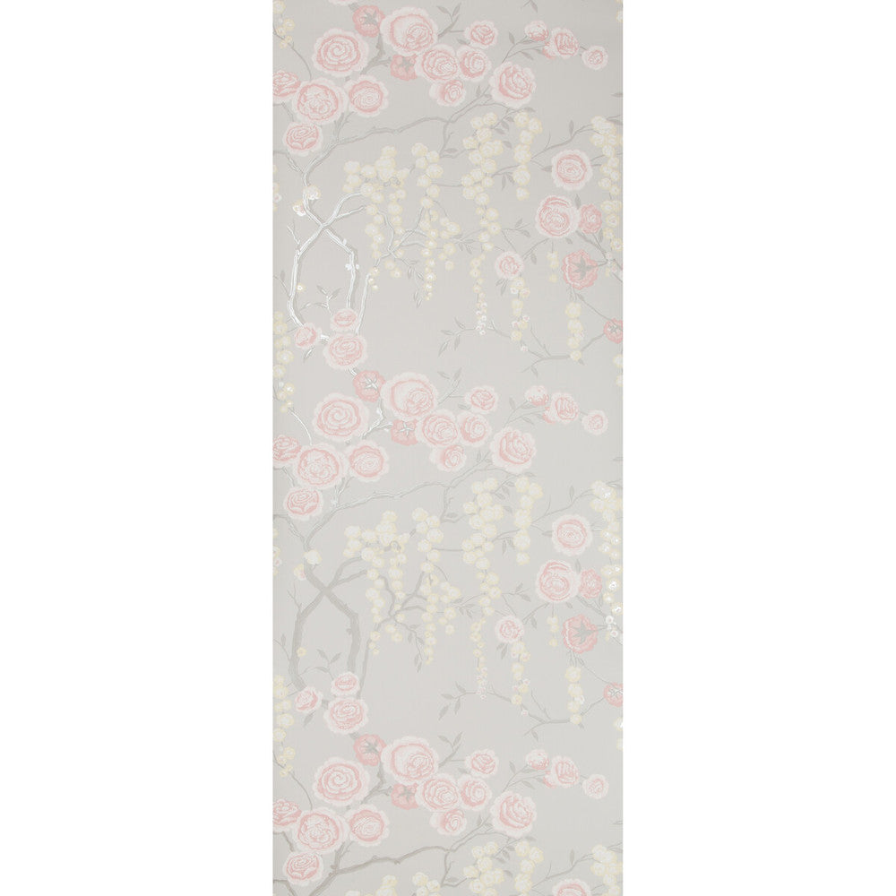 Kf Des:: by Kravet Design Wallcovering SARAH RICHARDSON WALLPAPER CELLULOSE - 50%;OTHER - 30%;POLYESTER - 20% United Kingdom Horizontal: and Vertical: 10.4 20.5 - Fabric Carolina -