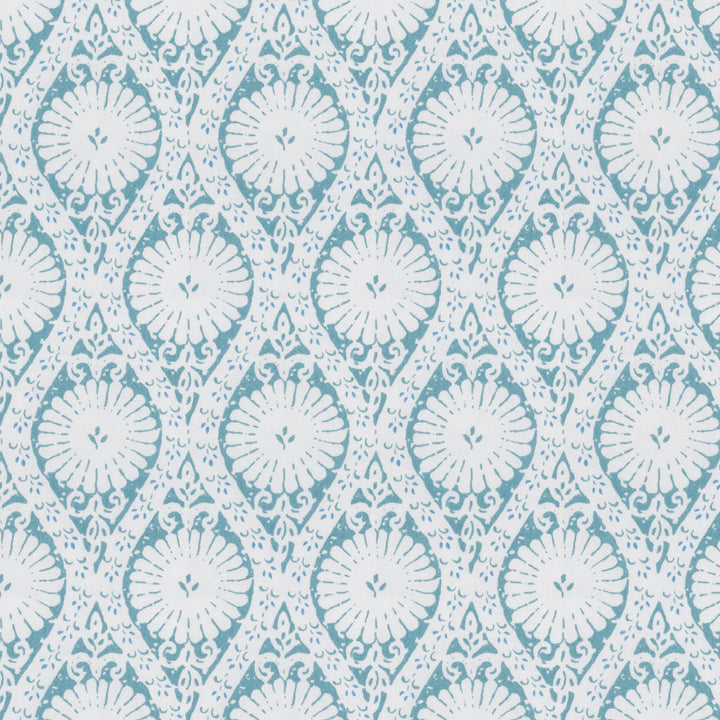 Walcott 4 Glacier by Aoc Fabric THE ART OF COLOR DOWN THE LANE 100%COT INDIA WYZENBEEK 9 000 DOUBLE RUB WEAR TEST (MEDIUM DUTY) FLAME RETARDANT-U.F.A.C. CLASS 1 FLAME RETARDANT-N.F.P.A. 260A CLASS 1 CATB 117-2013 Horizontal: 4.500 and Vertical: 7.250 56 in - Fabric Carolina -