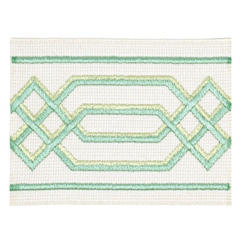 Waltham 2 Bay by Stout Designer Trim VISIONS OF COLOR TRIM 60%SVI 25%POL 11%COT 4%OTH TURKEY MARTINDALE WEAR TEST (20 000 CIRCULAR RUBS) Horizontal: 3.000 and Vertical: 0.000 2.88 in - Swanky Fabrics -
