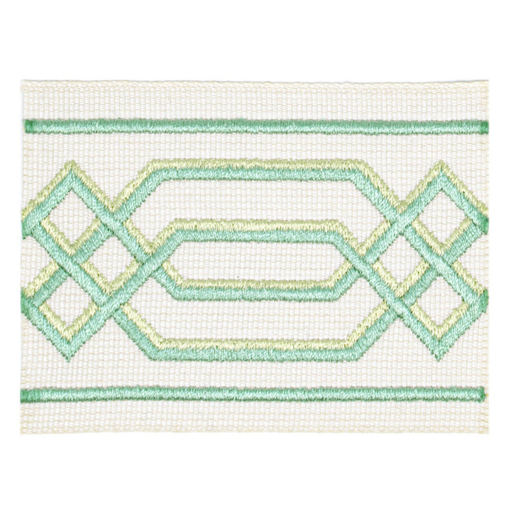 Waltham 2 Bay by Stout Designer Trim VISIONS OF COLOR TRIM 60%SVI 25%POL 11%COT 4%OTH TURKEY MARTINDALE WEAR TEST (20 000 CIRCULAR RUBS) Horizontal: 3.000 and Vertical: 0.000 2.88 in - Swanky Fabrics -