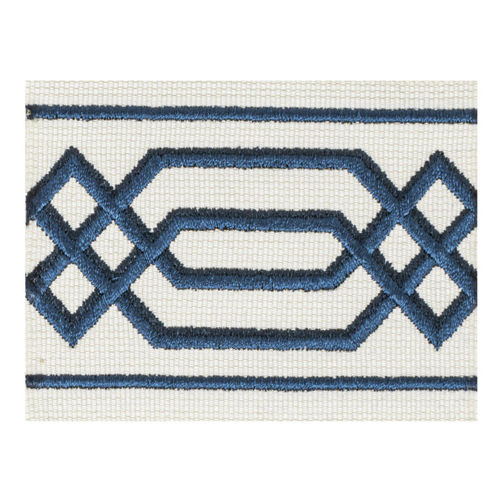 Waltham 3 Ink by Stout Designer Trim VISIONS OF COLOR TRIM 60%SVI 25%POL 11%COT 4%OTH TURKEY MARTINDALE WEAR TEST (20 000 CIRCULAR RUBS) Horizontal: 3.000 and Vertical: 0.000 2.88 in - Swanky Fabrics -