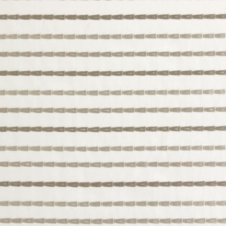 White Caps # 201 Plaza by Maxwell Fabric 39% VISCOSE 37% COTTON
24% POLYESTER INDIA </p><p>Repeat: Horizontal: H-0.4 and Vertical: V-2 54.3" - Fabric Carolina -