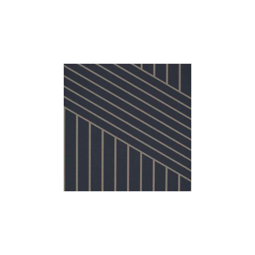 Concourse Micro Midnight by Winfield Thybony Wallcovering Winfield Thybony Wallcovering Concourse Micro MidnightWallcovering WINFIELD THYBONY VINYL ON NON WOVEN - 100% United States </p><p>Repeat: H: , V: 25.25 54 - Fabric Carolina -