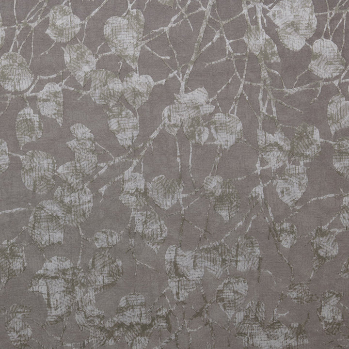 Whitehall 7 Dove by Marcus William Fabric Marcus William Fabric Whitehall 7 DoveFabric KAI/MARCUS WILLIAM NIZANA 35%POL 33%SVI 32%COT INDIA </p><p>Repeat: H: 19.000, V: 27.500 57 in - Fabric Carolina -
