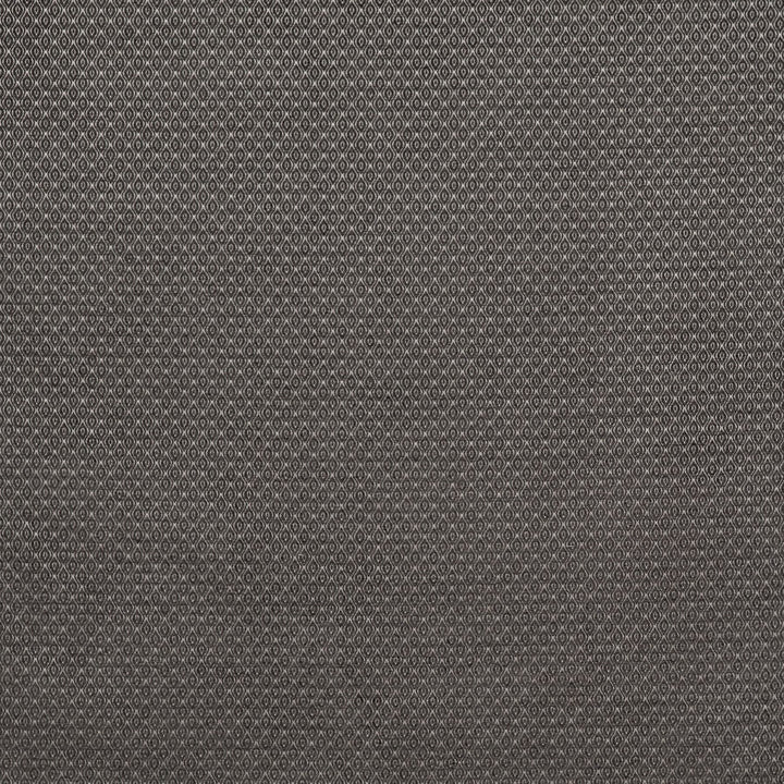 Woburn 3 Pewter by Marcus William Fabric Kai/Marcus William Imelda 73% Polyester 27% Cotton INDIA MARTINDALE WEAR TEST (30 000 CIRCULAR RUBS) Horizontal: 0.5 and Vertical: 0.625 53 in - Fabric Carolina -
