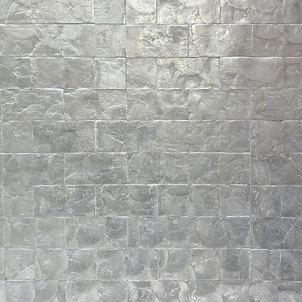 Pearlessence White by Scalamandre
 Wallcovering Scalamandre
 Wallcovering Pearlessence WhiteWallcovering TAIWAN </p><p>Repeat: H: 15.75", V: 15.75" 15.75" - Fabric Carolina -