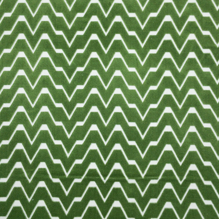 Zagg 3 Grass by Stout Fabric COMFORTABLE LIVING SPRING/MOSS 75%COT 25%POL INDIA MARTINDALE WEAR TEST (40 000 CIRCULAR RUBS) Horizontal: 7.000 and Vertical: 1.625 55 in - Fabric Carolina -