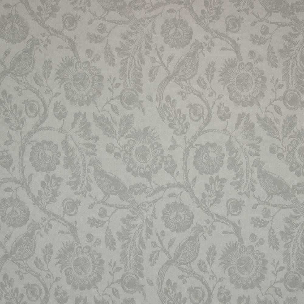 Aberdeen Garden Pewter by Kasmir Fabric 1396 46% Viscose
44% Polyester
10% Linen
 BELGIUM Not Tested </p><p>Repeat: Horizontal: 27 4/8 inches and Vertical: 31 1/8 inches 54 - 55 - Fabric Carolina -