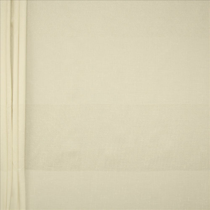 Aressa Shell  by Kasmir Fabric See sample 100% Polyester
 TURKEY Not Tested </p><p>Repeat: Horizontal: N/A and Vertical: 15 4/8 inches 118  - Fabric Carolina -