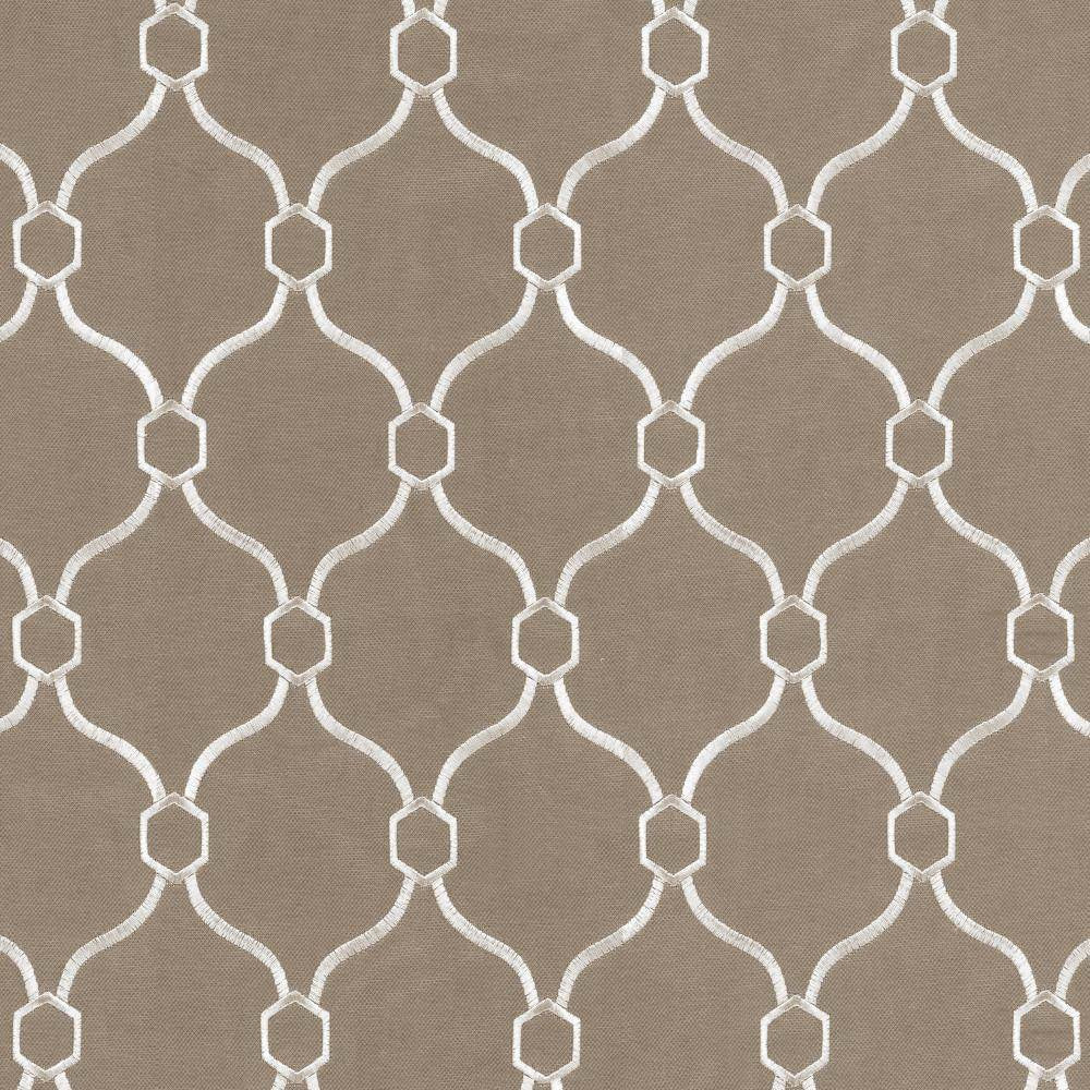 Braxton Pewter by Kasmir Fabric 5113 32% Viscose
30% Polyester
26% Linen
12% Rayon
 CHINA </p><p>Repeat: Horizontal: 3 6/8 inches and Vertical: 5 inches 54 - Fabric Carolina -