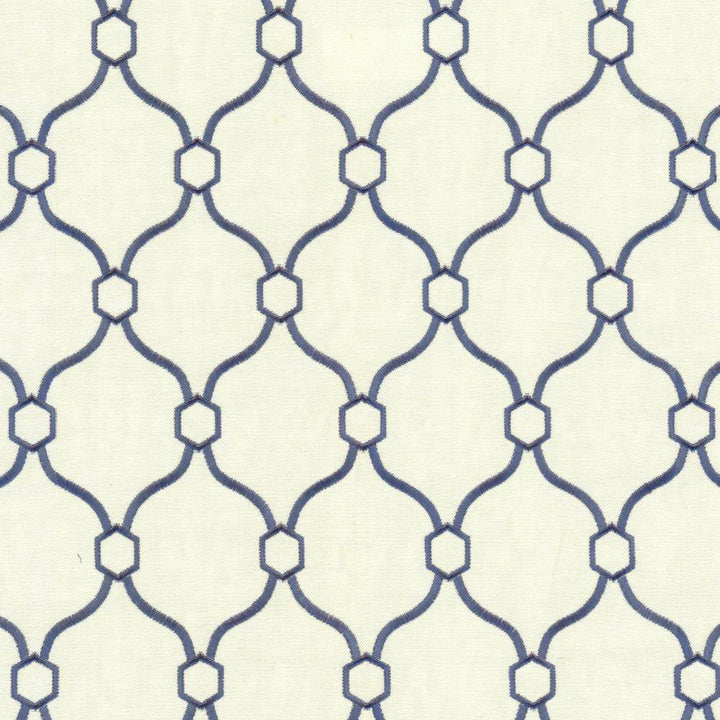 Braxton Wedgewood by Kasmir Fabric 5115 32% Viscose
30% Polyester
26% Linen
12% Rayon
 CHINA </p><p>Repeat: Horizontal: 3 6/8 inches and Vertical: 5 inches 54 - Fabric Carolina -