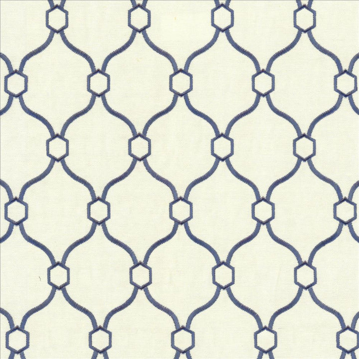 Braxton Wedgewood by Kasmir Fabric 5115 32% Viscose
30% Polyester
26% Linen
12% Rayon
 CHINA 60,000 Wyzenbeek Double Rubs </p><p>Repeat: Horizontal: 3 6/8 inches and Vertical: 5 inches 54 - Fabric Carolina -