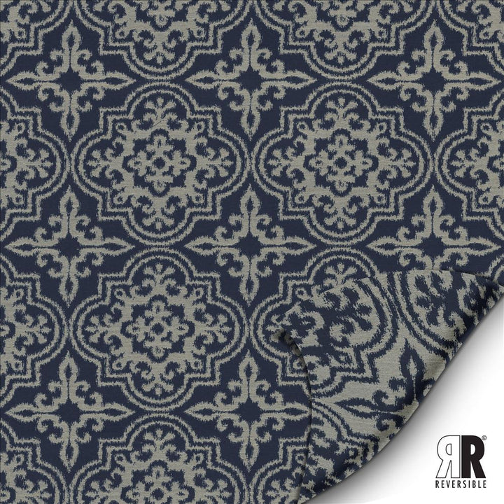 Bridgeport Navy  by Kasmir Fabric See sample 57% Polyester
36% Cotton
7% Linen
 USA 15,000 Wyzenbeek Double Rubs </p><p>Repeat: Horizontal: 13 4/8 inches and Vertical: 13 3/8 inches 54  - Fabric Carolina -