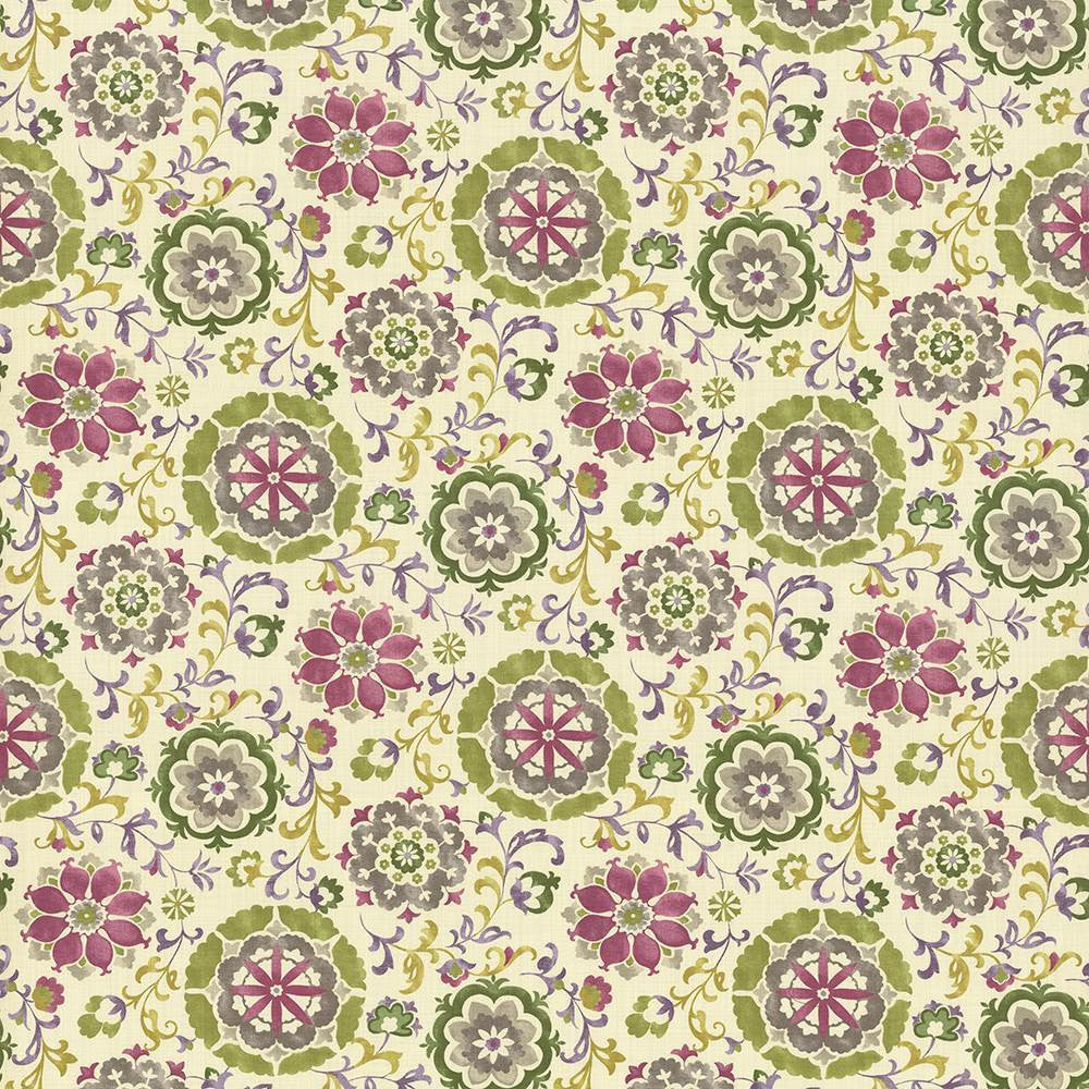 Chappell Garden Clover by Kasmir Fabric 1435 100% Cotton
 INDONESIA </p><p>Repeat: Horizontal: 27 inches and Vertical: 27 inches 54 - 55 - Fabric Carolina -