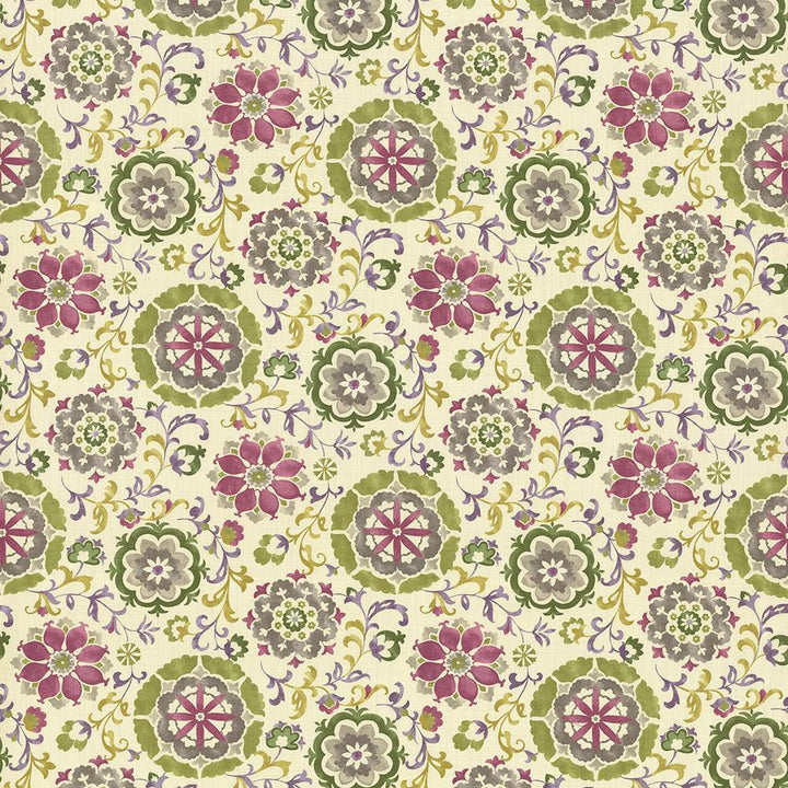Chappell Garden Clover by Kasmir Fabric 1435 100% Cotton
 INDONESIA </p><p>Repeat: Horizontal: 27 inches and Vertical: 27 inches 54 - 55 - Fabric Carolina -