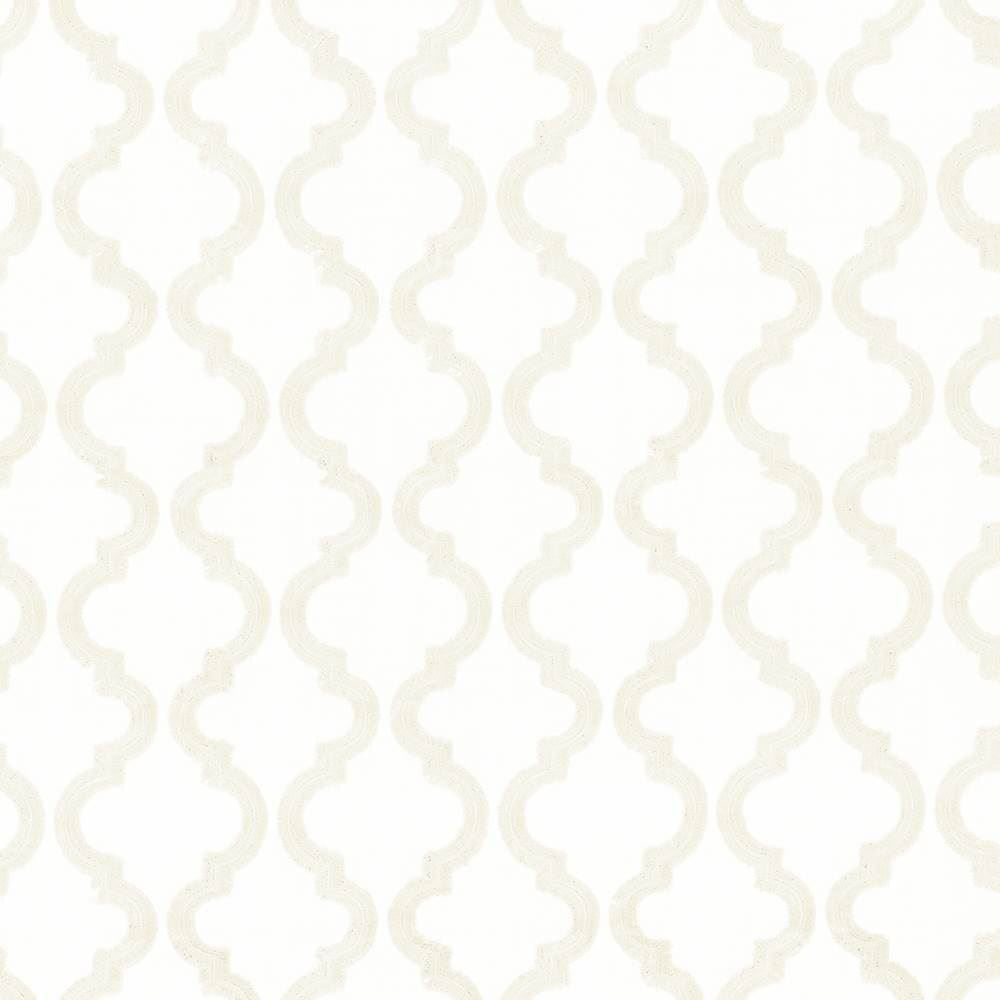 Clip Joint Champagne by Kasmir Fabric 1433 52% Polyester
48% Cotton
Embroidery
100% Viscose
 INDIA </p><p>Repeat: Horizontal: 6 4/8 inches and Vertical: 6 inches 51 - Fabric Carolina -