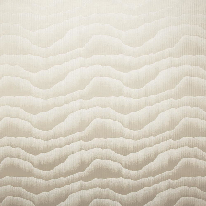 Cloudy Day Fog by Kasmir Fabric 1460 100% Polyester
 CHINA </p><p>Repeat: Horizontal: 13 6/8 inches and Vertical: 6 4/8 inches 56 - Fabric Carolina -