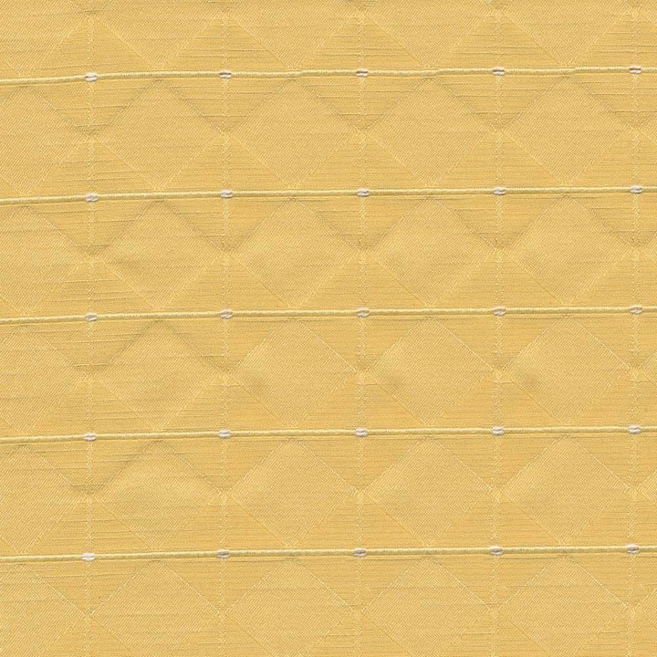 Diamond Overlay Butter by Kasmir Fabric 1423 51% Rayon
43% Polyester
6% Cotton
 USA </p><p>Repeat: Horizontal: 3 4/8 inches and Vertical: 1 5/8 inches 57 - 58 - Fabric Carolina -