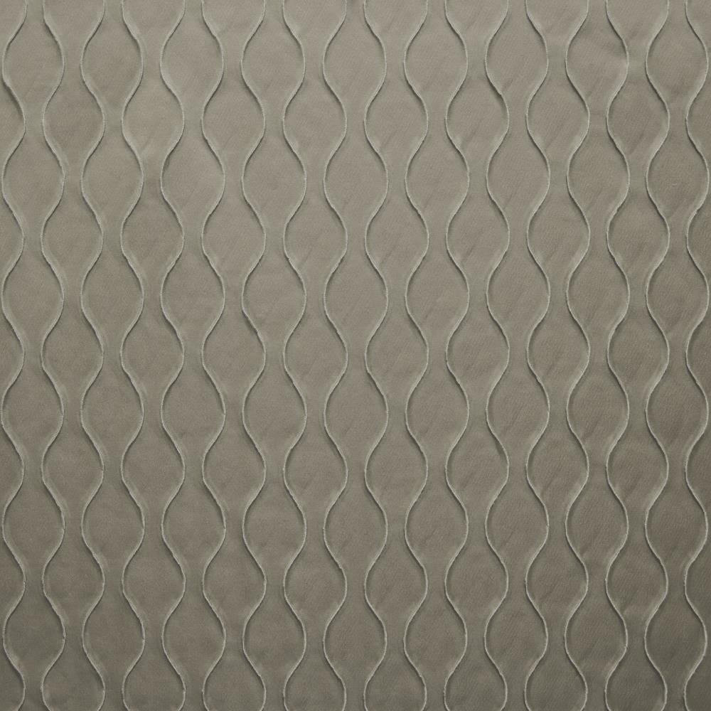 Elevate Aluminum by Kasmir Fabric 1460 76% Polyester
24% Viscose
 CHINA </p><p>Repeat: Horizontal: 1 6/8 inches and Vertical: 2 4/8 inches 55 - Fabric Carolina -