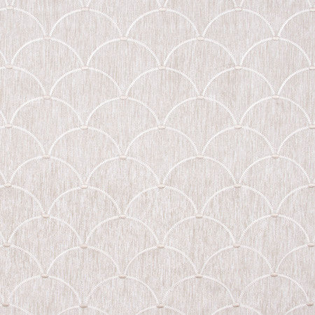 On The Crest Beach by Carole Fabric Portobello 70% Cotton, 25% Polyester, 5% Linen India Passes 30,000 Double Rubs Wyzenbeek Horizontal: 6 3/8" and Vertical: 5 1/4" V 52" - Fabric Carolina -