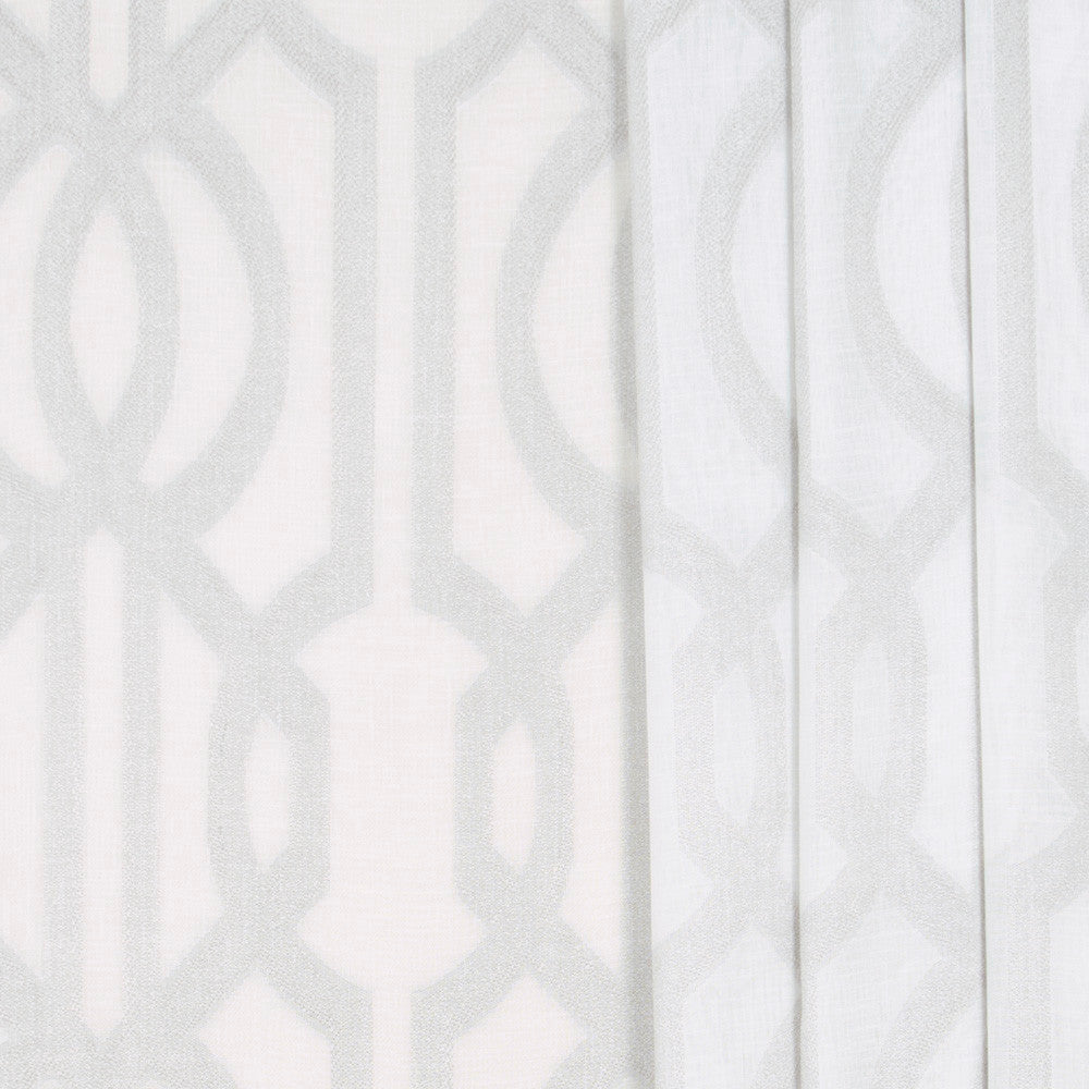 Catch Up Fog by Carole Fabric Sheer Marvel 100% Polyester TURKEY N/A Horizontal: 925 and Vertical: 1525 118 - Fabric Carolina -