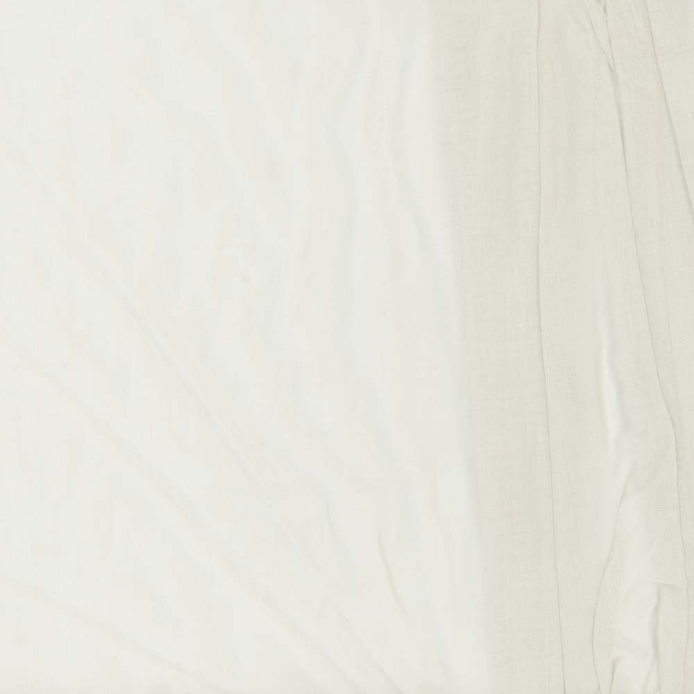 Treasure Coast Vanilla by Carole Fabric 100% Polyester Turkey N/A Horizontal: 0 and Vertical: 0 130 - Fabric Carolina -