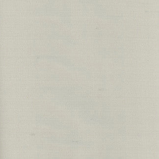 New Dupioni Gray Mist by Carole Fabric True Dupioni 100% Silk India N/A </p><p>Repeat: NONE 54" - Fabric Carolina -