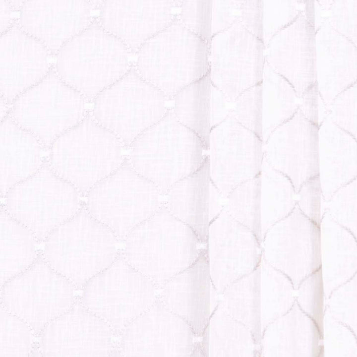 Rollover Pearl by Carole Fabric Sheer Intrigue 100% Polyester India N/A Horizontal: 4 and Vertical: 4.375 51 - Fabric Carolina -