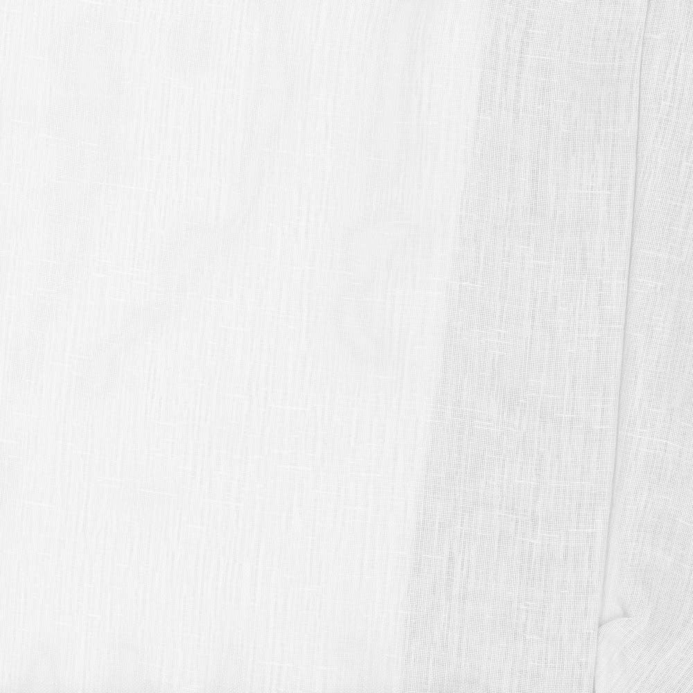 Gulf Coast Winter White by Carole Fabric 100% Polyester Turkey N/A Horizontal: 0 and Vertical: 0 130 - Fabric Carolina -