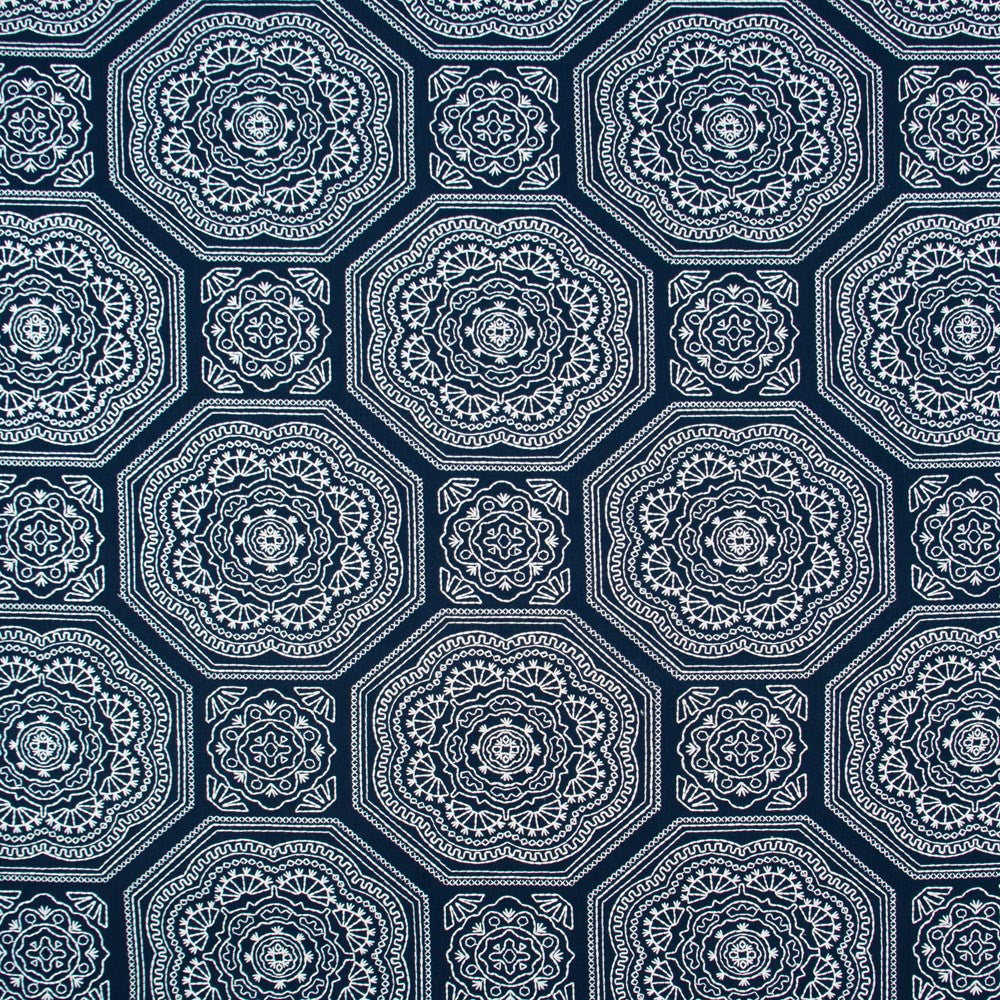 Lasting Friendship Navy by Carole Fabric Vibrance 50% Polyester, 50% Cotton India N/A Horizontal: 17125 and Vertical: 155 52 - Fabric Carolina -