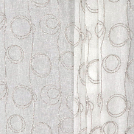 <p>Throw A Curve Mink by Carole Fabric</p><p><strong>Required Minimum Quantity Purchase: 2 yards</strong></p><p>Book: Sheer Delight</p><p>Content: Base: 49% Viscose, 42% Polyester, 9% Cotton Embr: 100% Polyester</p><p>Origin: </p><p>Performance: N/A</p><p>Repeat: 8 1/4" V, 6 1/2" H</p><p>Width: 52*"</p>