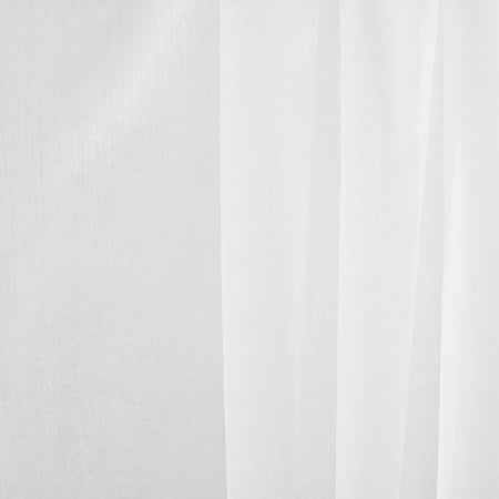 <p>Gulf Coast Snow by Carole Designer Fabric</p><p><strong>Required Minimum Quantity Purchase: 2 yards</strong></p><p>Book: Sheer Clarity,Sheer Clarity II,Sheer Basics III,Sheer Joy</p><p>Content: 100% Polyester</p><p>Origin: </p><p>Performance: N/A</p><p>Repeat: None</p><p>Width: 130"</p>