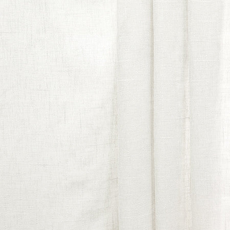 <p>Speak Up Winter White by Carole Fabric</p><p><strong>Required Minimum Quantity Purchase: 2 yards</strong></p><p>Book: Sheer Delight</p><p>Content: 100% Polyester</p><p>Origin: </p><p>Performance: N/A</p><p>Repeat: 1 5/8" V, 1 7/8" H</p><p>Width: 58 1/2""</p>