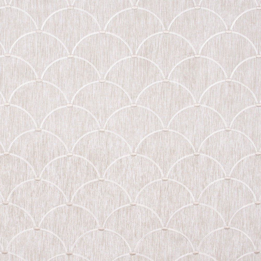 On The Crest Beach by Carole Fabric Portobello 70% Cotton, 25% Polyester, 5% Linen India Passes 30,000 Double Rubs Wyzenbeek Horizontal: 6.375 and Vertical: 5.25 52 - Fabric Carolina -