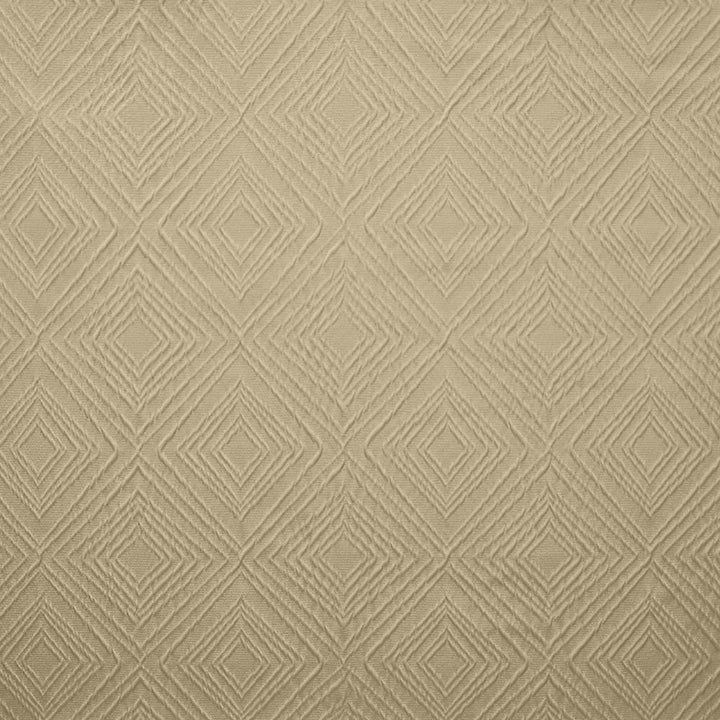 Flawless Cashmere by Kasmir Fabric 1460 77% Polyester
23% Viscose
 CHINA </p><p>Repeat: Horizontal: 4 4/8 inches and Vertical: 5 inches 55 - Fabric Carolina -