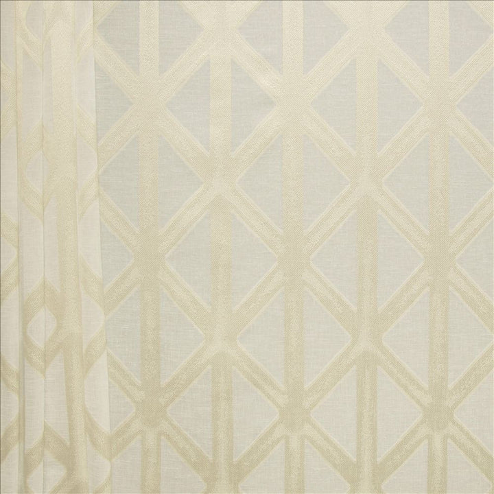Frankie Ivory by Kasmir Fabric 1465 100% Polyester
 TURKEY Not Tested </p><p>Repeat: Horizontal: 7 5/8 inches and Vertical: 7 6/8 inches 118 - Fabric Carolina -