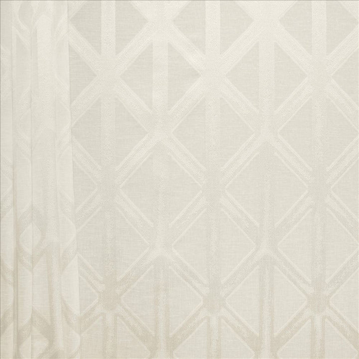 Frankie Snow by Kasmir Fabric 1465 100% Polyester
 TURKEY Not Tested </p><p>Repeat: Horizontal: 7 5/8 inches and Vertical: 7 6/8 inches 118 - Fabric Carolina -